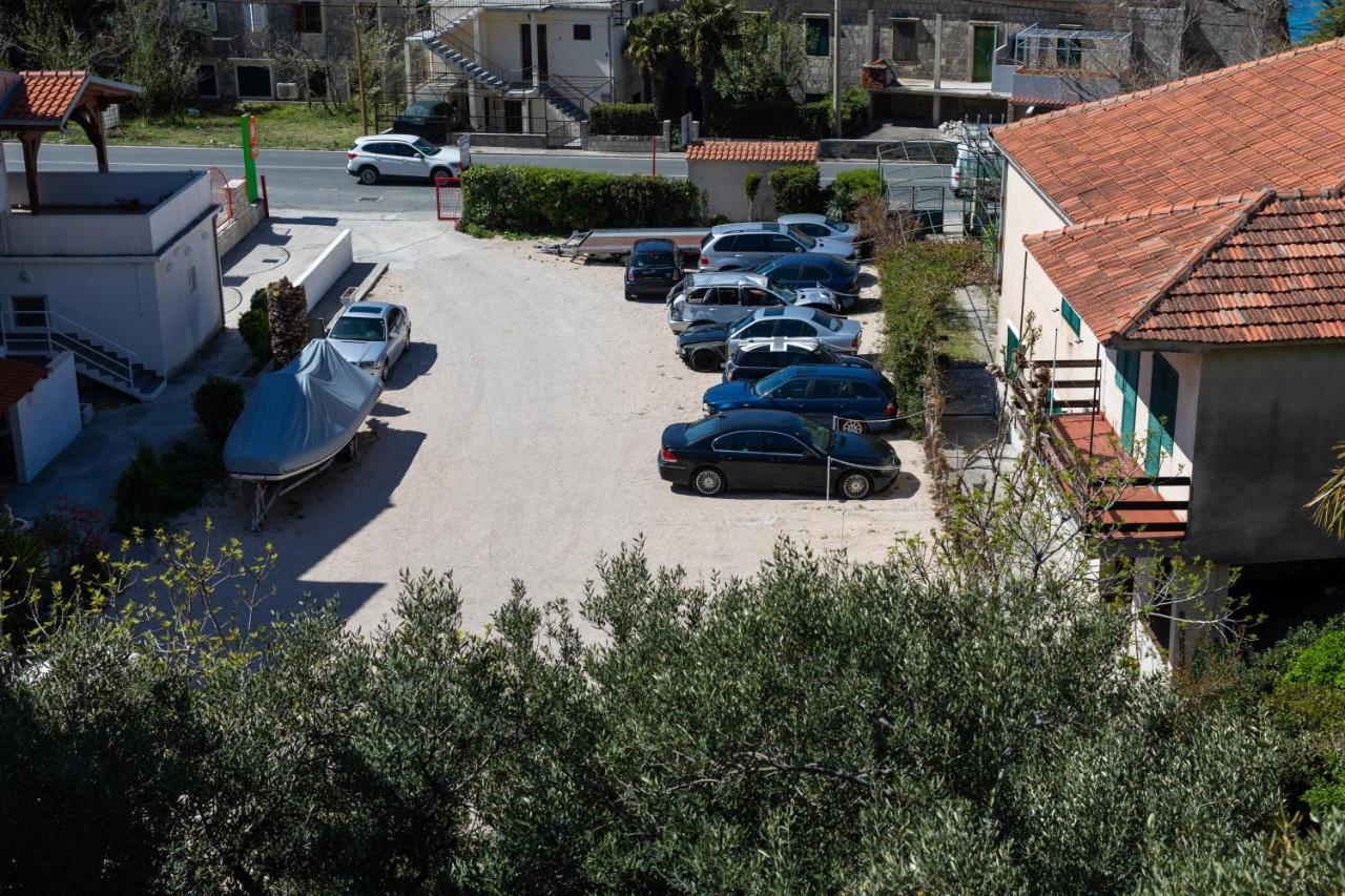 Apartments By The Sea Sumpetar, Omis - 9435 Exterior foto